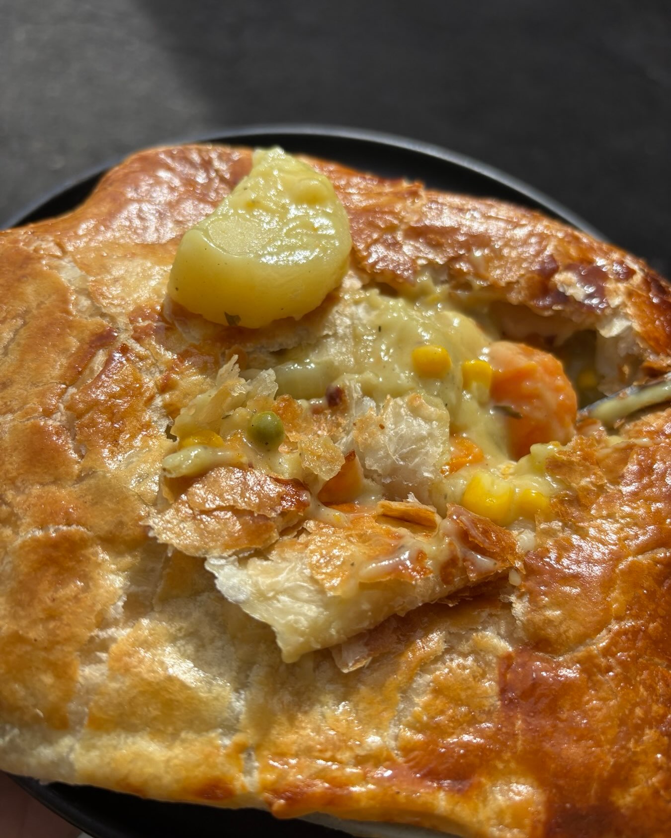 Chicken pot pie every Thursday sooooo freaking goood 😋